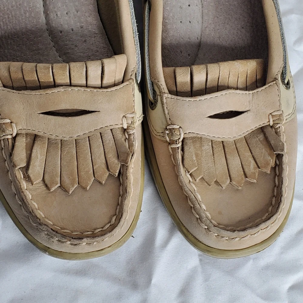 Sperry pre owned